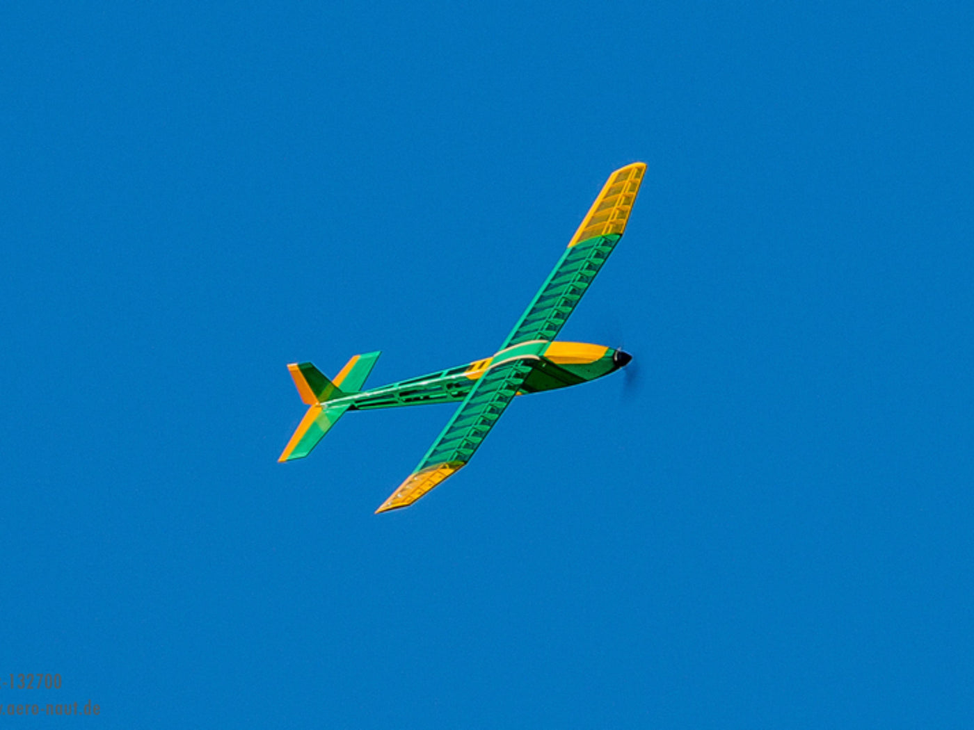 The Luxx 1.3m Electric Glider by Aero-naut