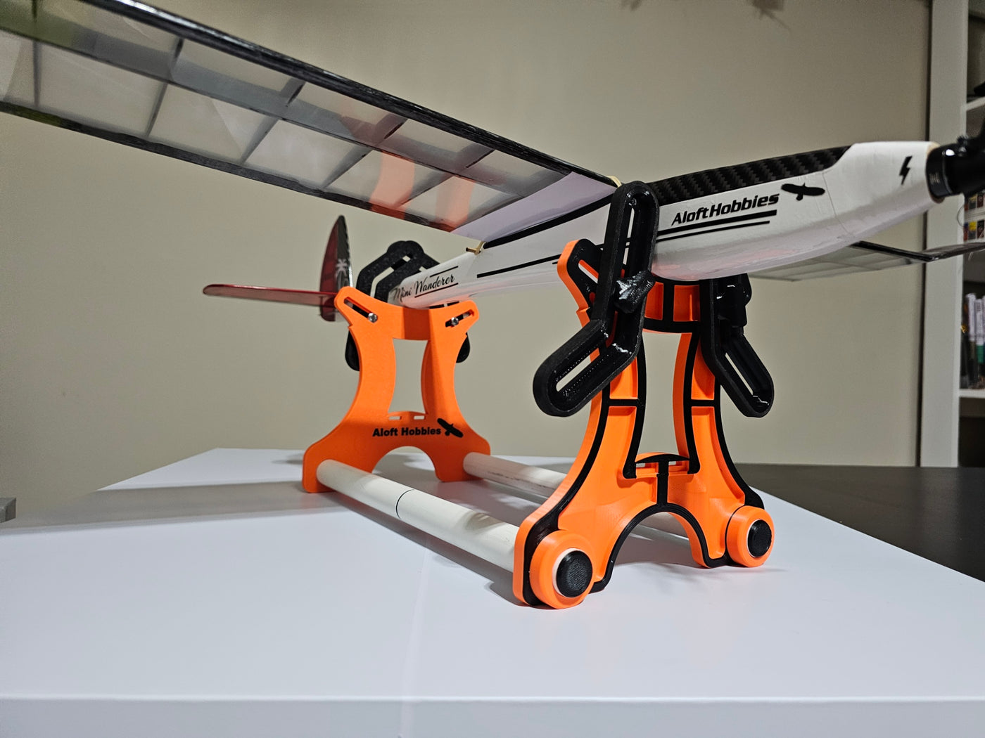 Aloft Ultimate R/C Stand