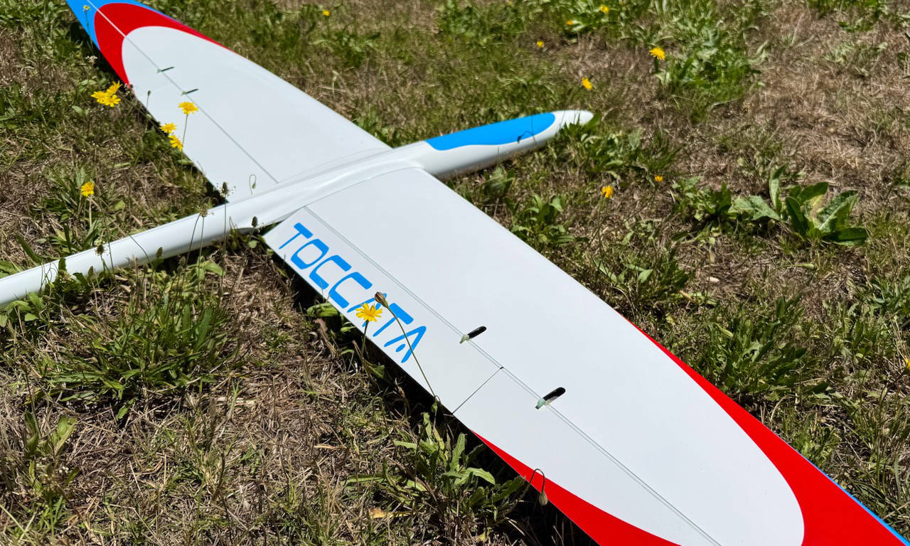 Toccata 2m by Aeroic
