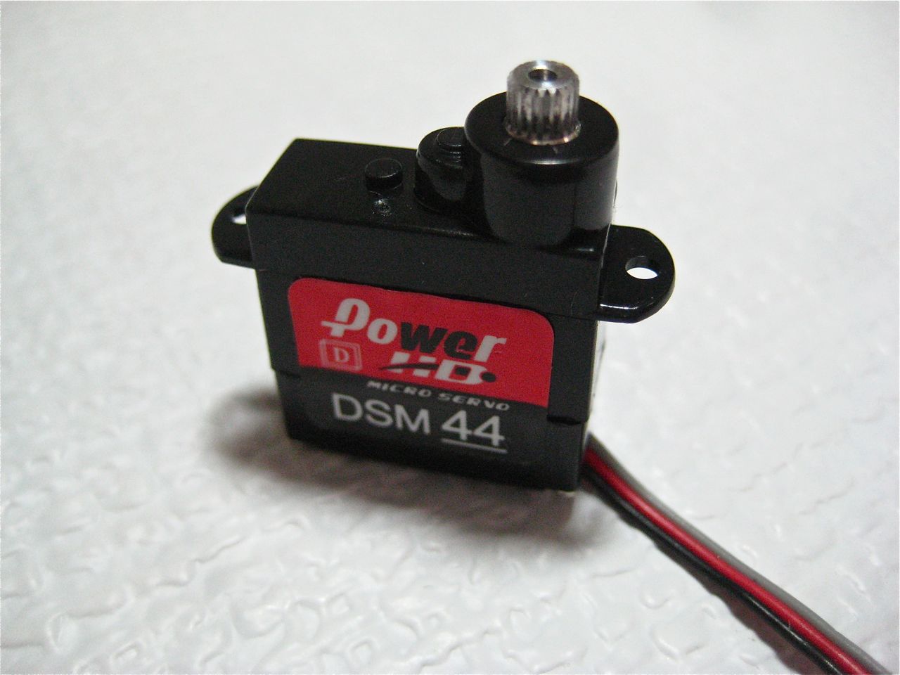 Power HD DSM44 - Slim Digital Servo - 1.6Kg-cm (22.22 oz-in), 0.07 sec - 6g