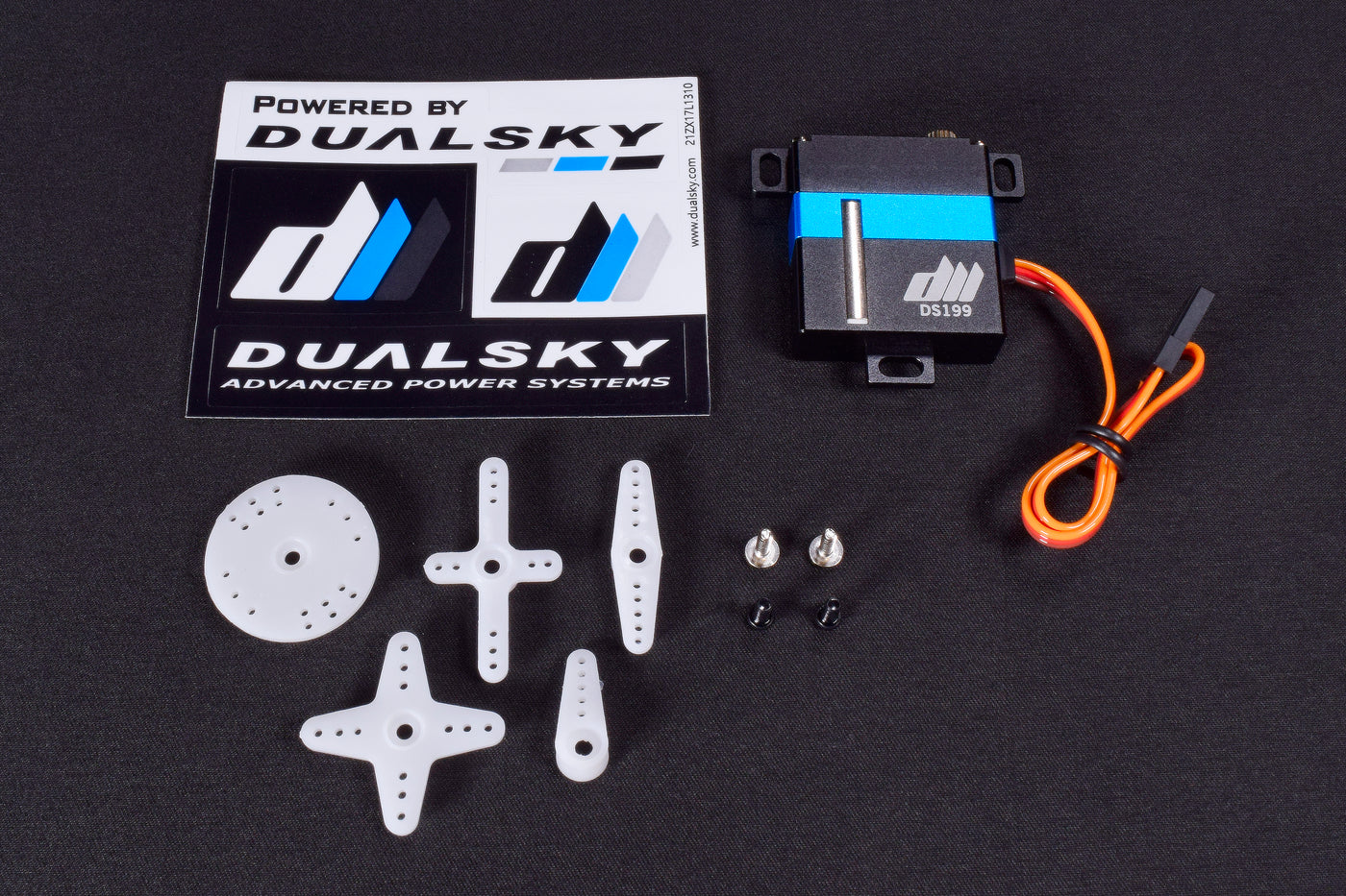 Dualsky DS199 7.0Kg (97.2 oz in), 0.07 sec - 25g